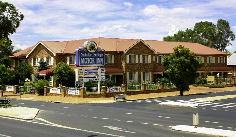 Australian Heritage Motor Inn Дабо Екстериор снимка